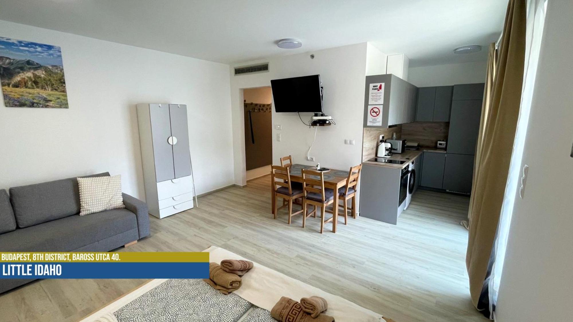 Little Americas North West Apartments Budapeste Exterior foto